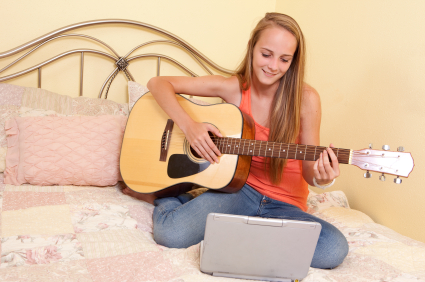 自宅でギターを練習していると隣の部屋から苦情がこないか心配です 解決策はありますか